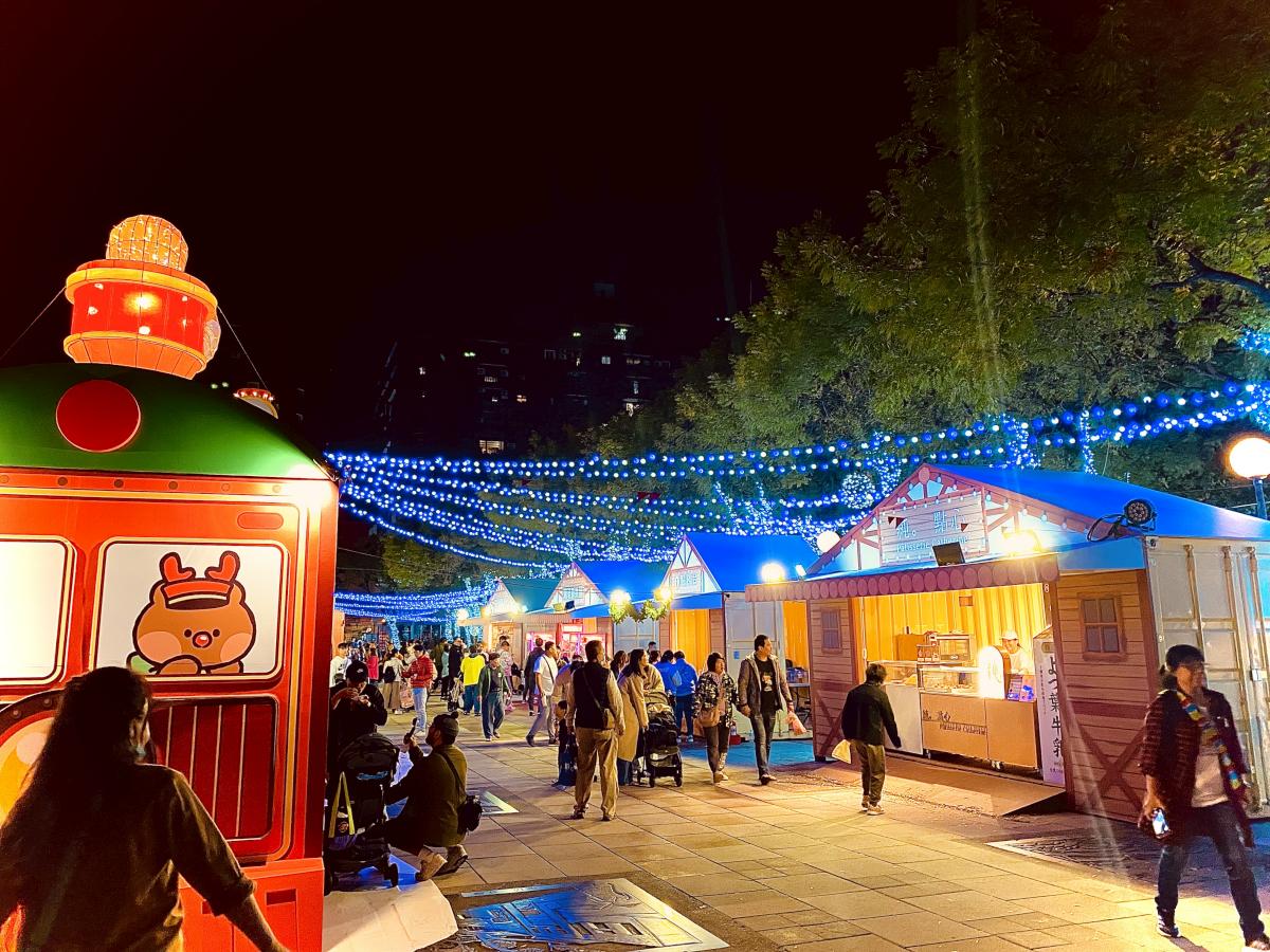 站前廣場貨櫃市集