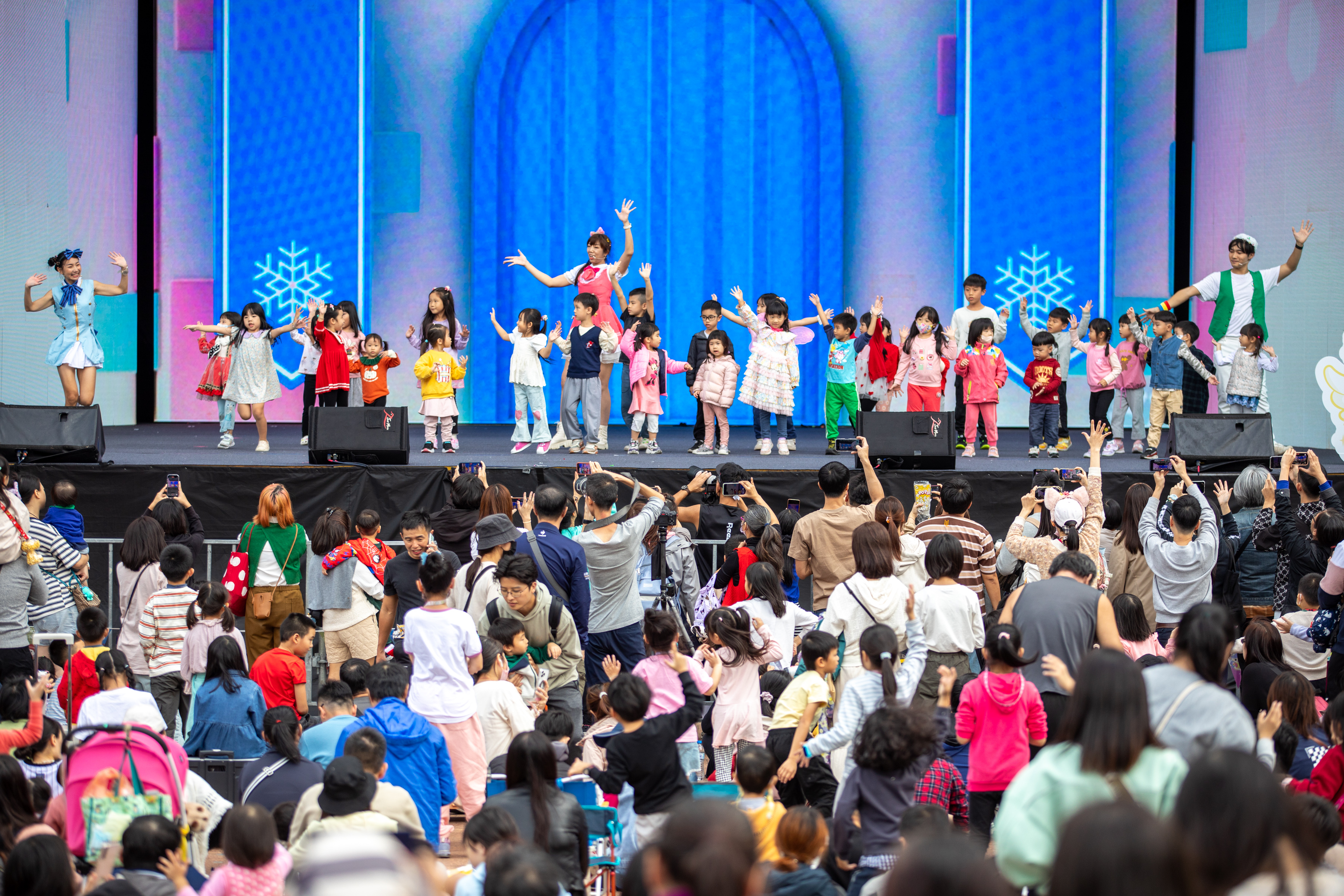 童樂馬戲嘉年華週末登場 雜耍特技兒童劇團熱鬧開演